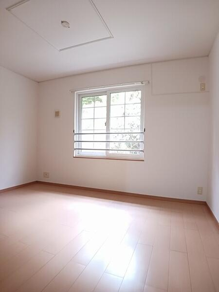 プラシード清水の設備