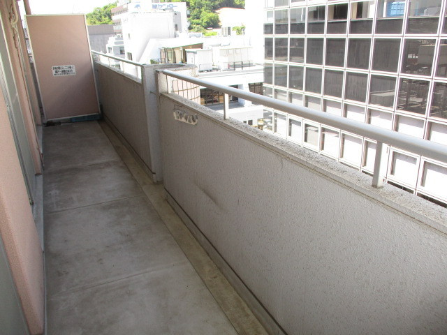 パークサイド北野のバルコニー