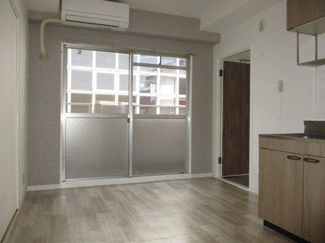 パークサイド北野の居間・リビング