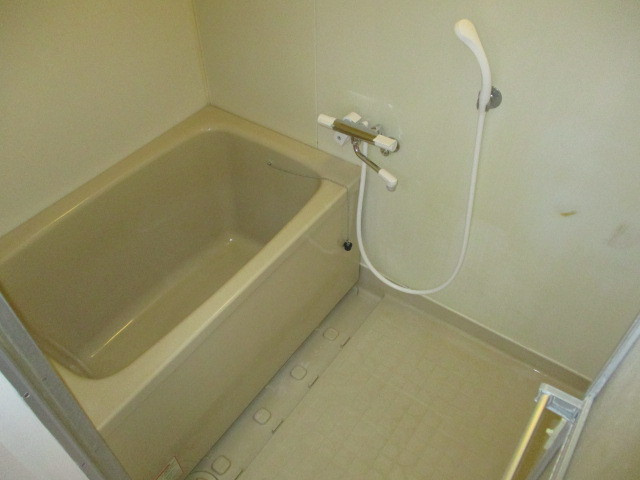 パークサイド北野の浴室