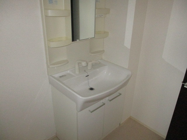 アンソレイエ星和台の洗面所