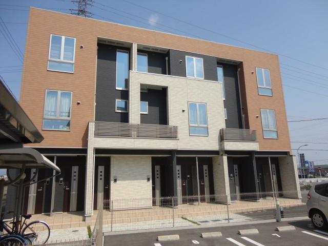 フォレスティアの外観