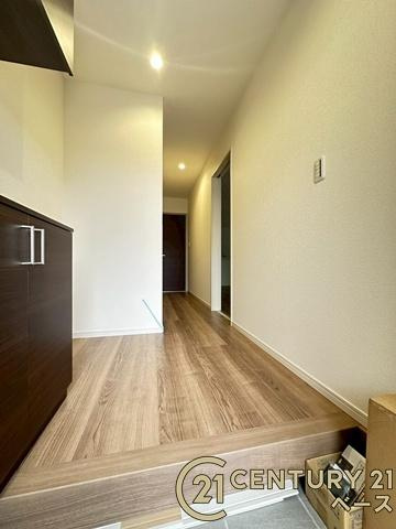 リーブルガーデン平野 ２号棟 ／新築一戸建の内装|■現地撮影写真■こちらは玄関から見た廊下部分です！