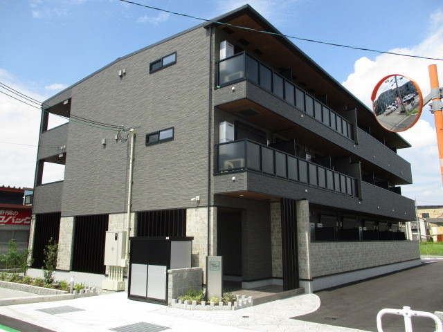 メゾンリアリ2の外観