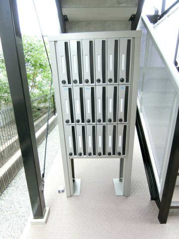 リブリ・門戸厄神のエントランス