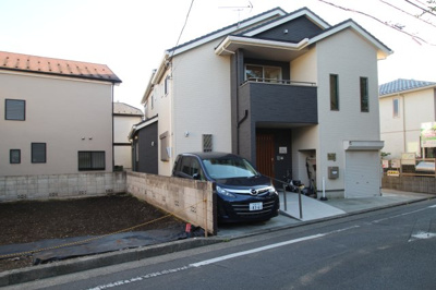 【外観】 | 東村山市萩山町３丁目 | 近づくだけで自動開閉する玄関リモコンキー