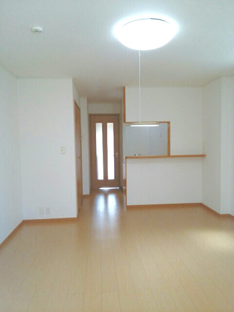 ヴィラ・ブライト　Ⅱの居間・リビング|居室・リビング