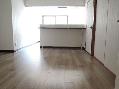 【居間・リビング】 | オークハイム那珂川 | 現況優先です。