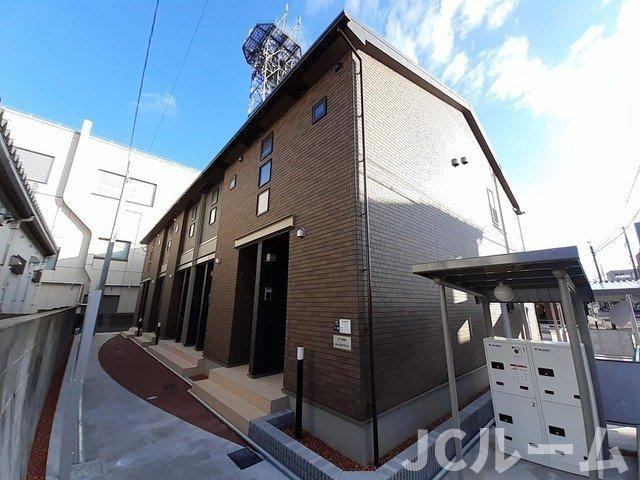 Ｃａｌｍｅ　楡の木の外観