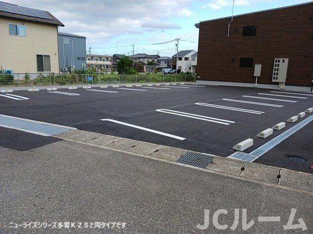 カーサさくらＢの駐車場