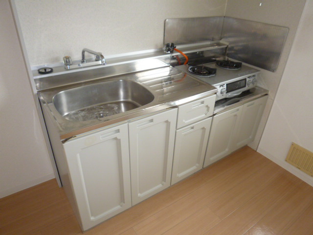 倉敷市福田町古新田のアパートのキッチン