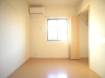 【寝室】 | ベルソレイユＢ