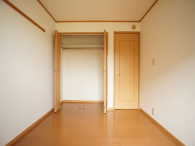 【子供部屋】 | Ｋ・Ｕ・２ | 清潔感のあるきれいな洋間です♪