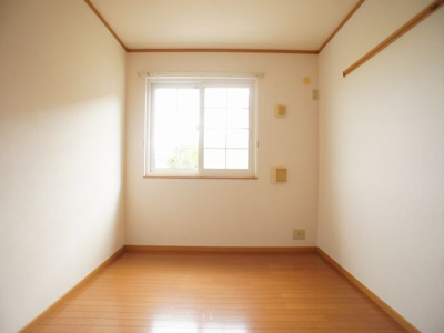 【寝室】 | Ｋ・Ｕ・２ | お部屋がスッキリ！充実収納付きです♪