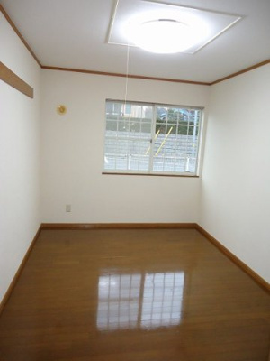 【内装】 | ファミール村松