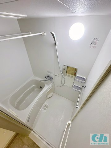 ジャルディーノ大森 106号室の浴室