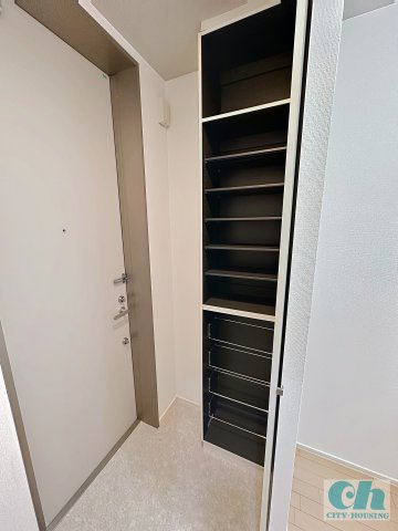 ジャルディーノ大森 106号室の収納