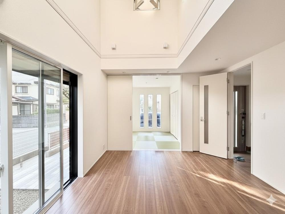 【Blooming Garden】東久留米市花小金井弥生の居間・リビング|シンプルな機能美とスマートな空間美。「ホワイトナチュラル」のテイストが、自然体で過ごせる心地良さを生み出しています。