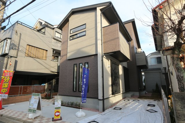 【Blooming Garden】東久留米市花小金井弥生の外観|西武新宿線「花小金井」歩19分♪雨の日もバス利用で安心♪