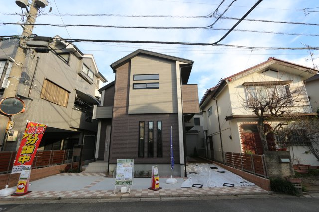 【Blooming Garden】東久留米市花小金井弥生の外観|和室のある4LDKプラン♪吹き抜けがあり光の差し込む17帖のLDK♪