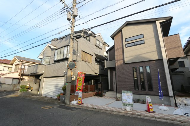 【Blooming Garden】東久留米市花小金井弥生の外観|ウォークインクローゼット付きで収納豊富♪