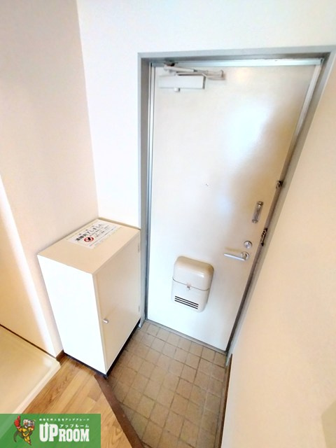 Surplus　One幸の玄関