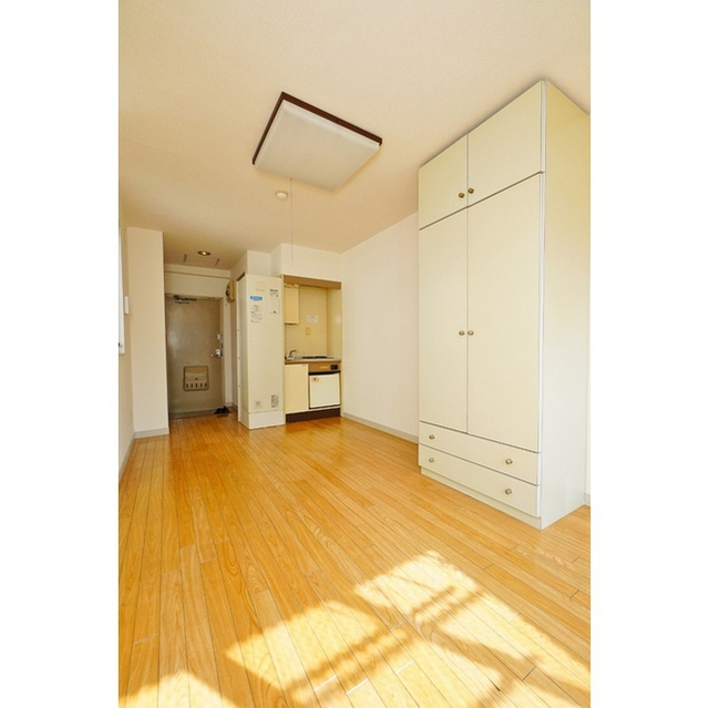 コートハウスＮＡＤＡの居間・リビング|洋室　９帖