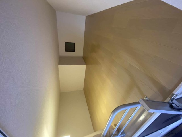 ミランダＥＡＲＴＨの居間・リビング