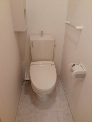 【トイレ】 | ビジュ・リアンＢ | ゆったりとした空間のトイレです