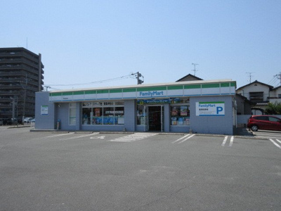 【周辺】 | パラシオⅢＢ | ファミリーマートまで400m