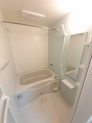 【浴室】 | アルモニーⅡ | コンパクトで使いやすいお風呂です