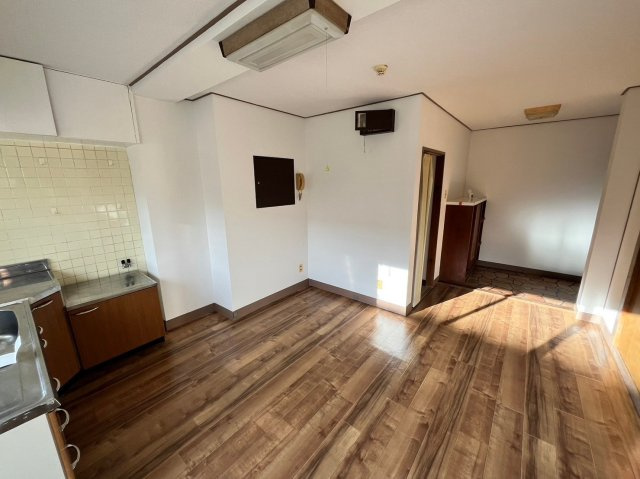 エバーグレイスの居間・リビング