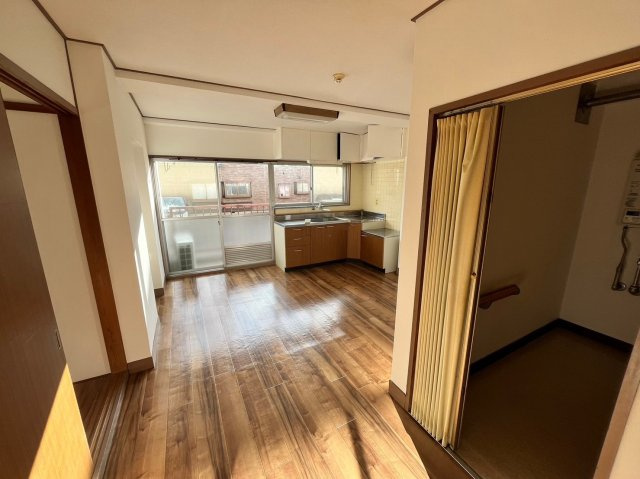 エバーグレイスの居間・リビング