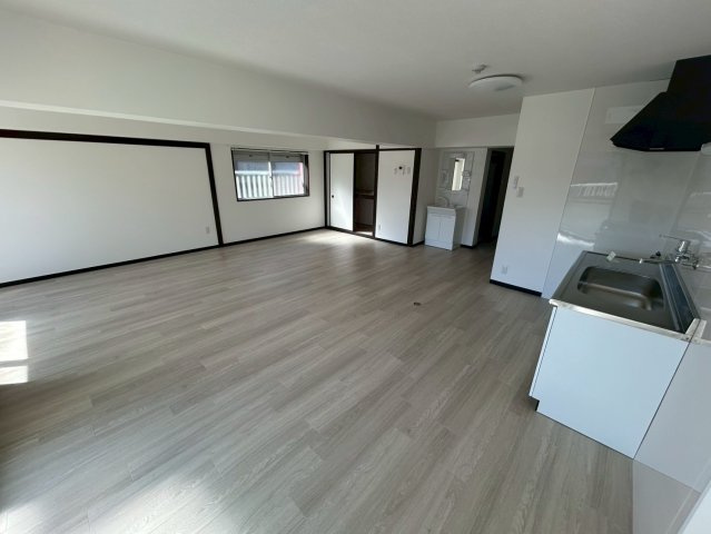 高木ハイツの居間・リビング