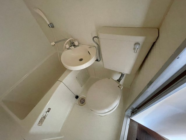 メゾンVのトイレ