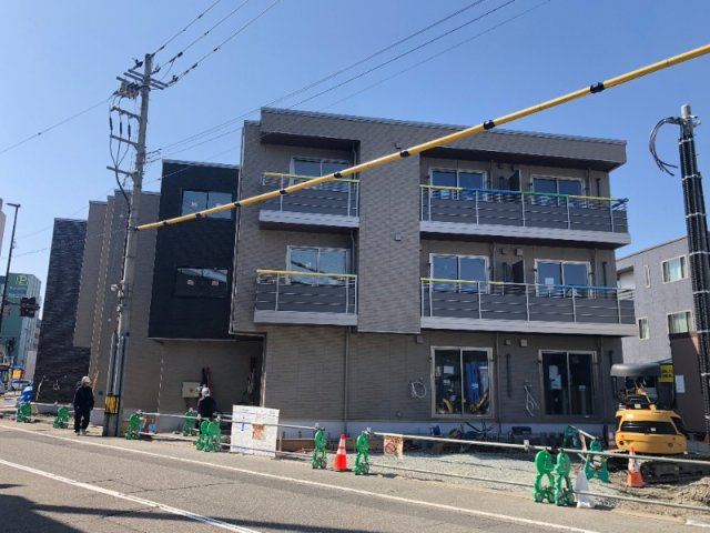 Villa CRESTの外観