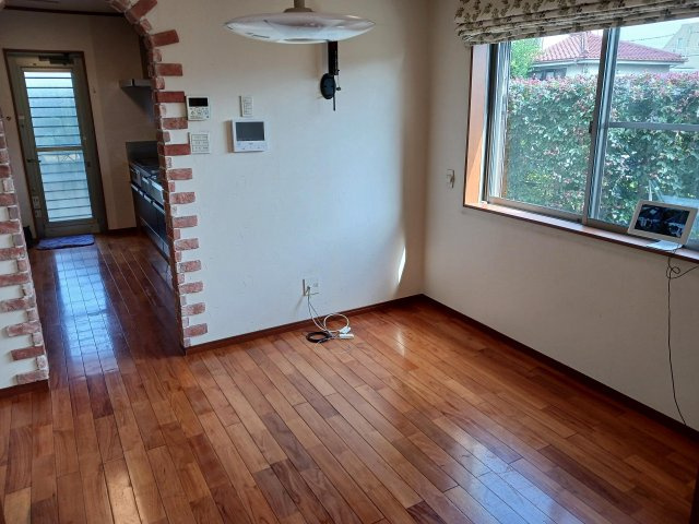 【ダイニング】