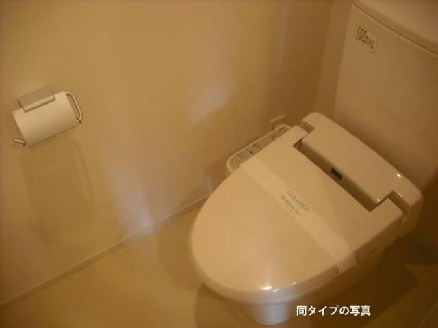 コンフォリア芝浦バウハウスのトイレ