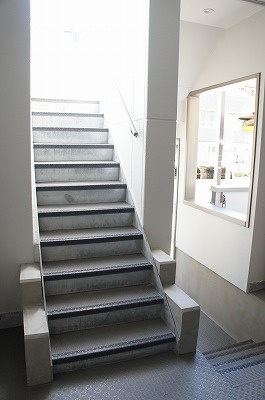 リブリ・エイリアスのその他