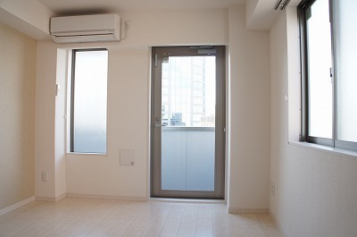 リブリ・エイリアスの居間・リビング|こちらのリビングで趣味の時間をお楽しみください