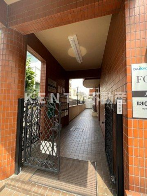 【エントランス】 | セゾンベルローズ | 清潔なエントランスです