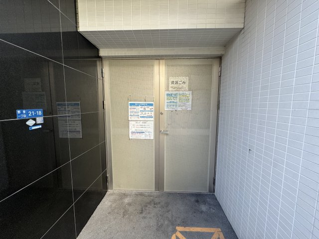 【エントランス】レジュールアッシュ塚本 