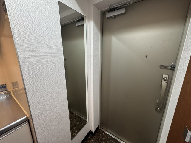 【玄関】レジュールアッシュ塚本 