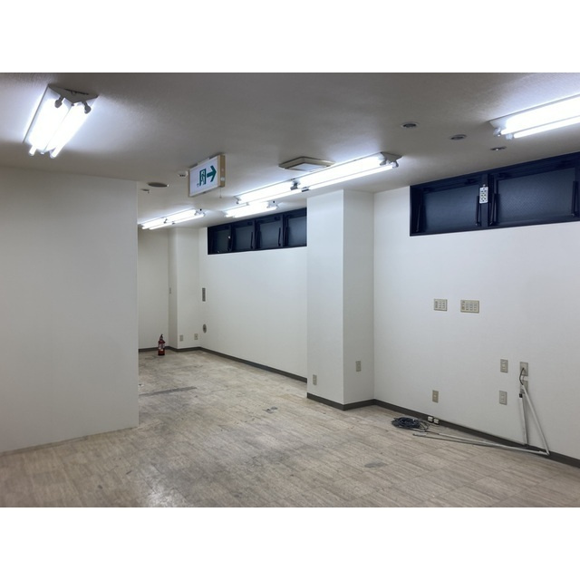 SIDEPLACE SAKADOの内装