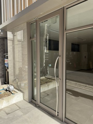 【エントランス】 | B＆Lビルディング