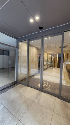 【エントランス】 | B＆Lビルディング