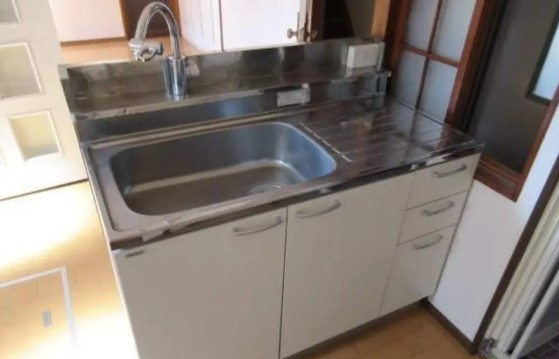 池袋本町２丁目戸建のキッチン