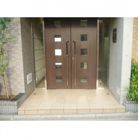 いずみマンションⅡのエントランス|エントランス