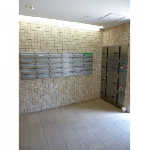 いずみマンションⅡのその他|宅配ボックス