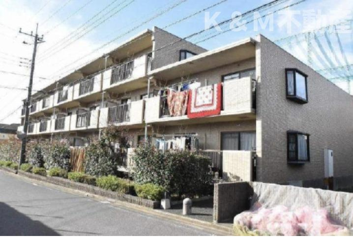 第１８パールメゾン吉田のエントランス|ゆとりのあるエントランスです